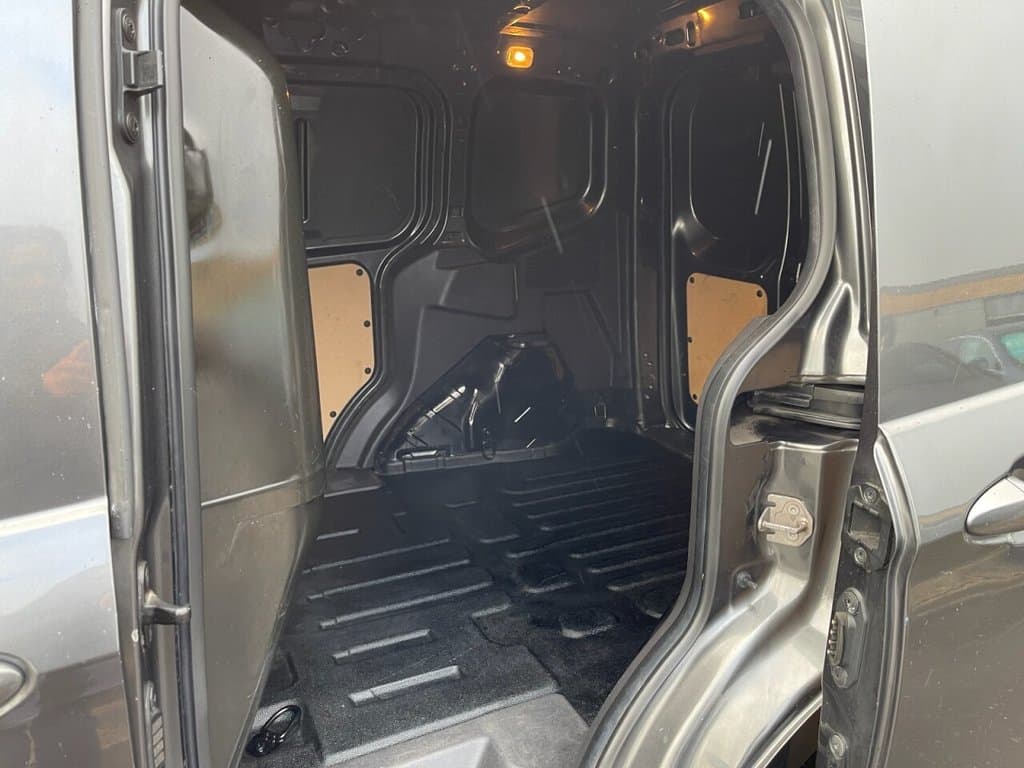 Ford Transit Courier Part exchange Welcome & Finance Available