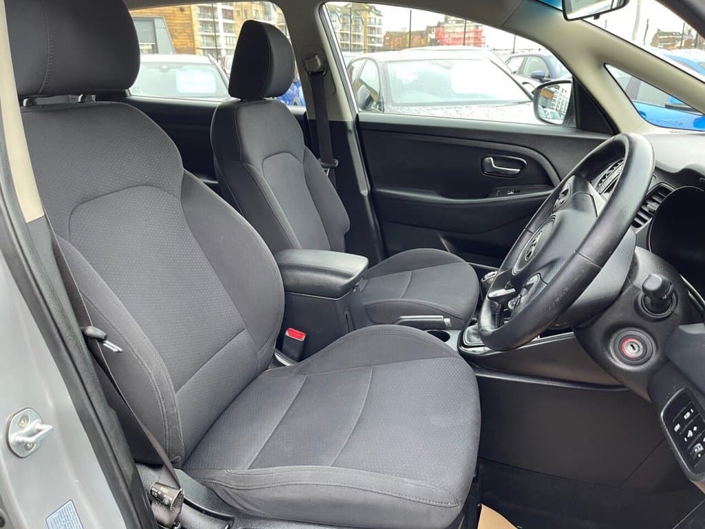 Kia Carens Part exchange Welcome & Finance Available